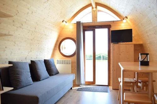 設施, Schwimmpod an der Peene in 安克拉姆