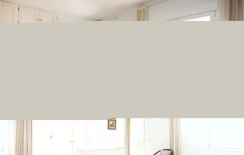 Four-Bedroom Holiday Home in Marbella - image 12