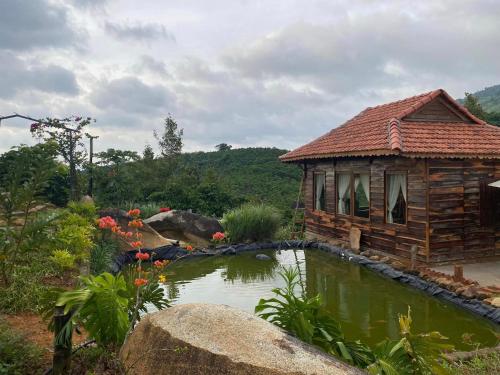 Lam Nguyên Charming House