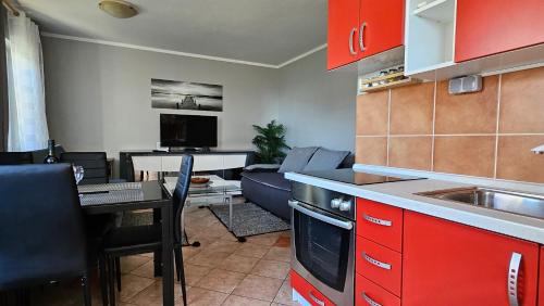 Apartment - Ground Floor image 10