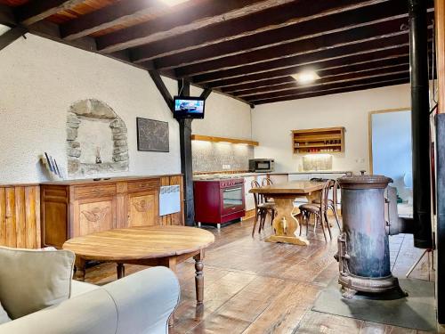 Iekārtas, chez Fred in Saint-Rambert-en-Bugey