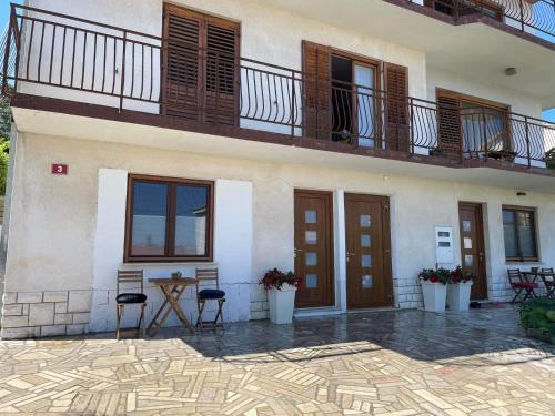 Зовнішній вигляд готелю, Bella Vista apartment 2 in Jagodje