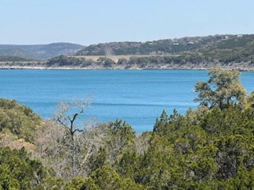 VIEWS, Canyon Lake, Newly Remodeled, Close to RIVER, BEST location, with a Fire Pit, Canyon Lake (photo 10)