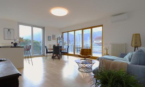 Luxus Penthouse mit Terrasse, Garage, Fahrradraum und Infrarotsauna