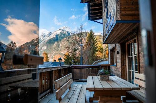 ทัศนียภาพภายนอกโรงแรม, Alpe Chalets Goldener Hirsch in สนามบินอินส์บรุค