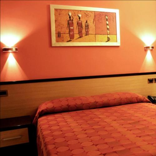 Double Room (1 Adult)
