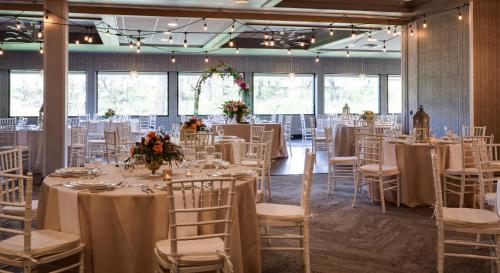 Holiday Inn Milwaukee Riverfront by IHG in Milwaukee, USA
