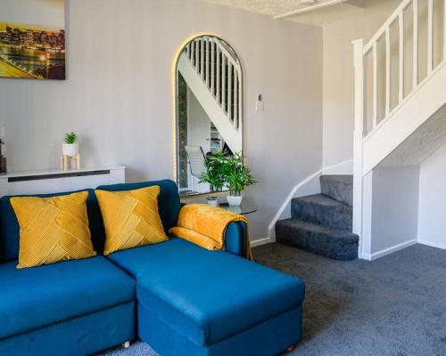 Stylish Two-bed House Birmingham with Parking, Birmingham