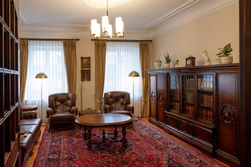 NEU - 4 Zimmer, 4 Betten, 5 Min zum HBF, Terrasse, 160qm, Augsburg (fotografie 11)