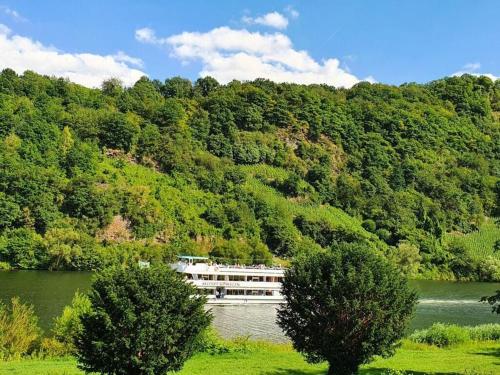 周邊環境, Holiday apartment Lenz in 克羅夫