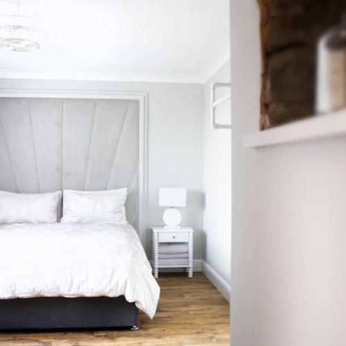 Central village location in Lanchester