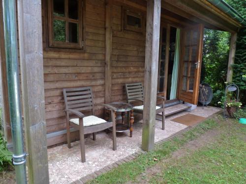 Bed & Happiness - image 6