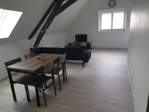 La Casa D'Augy in Farges-En-Septaine