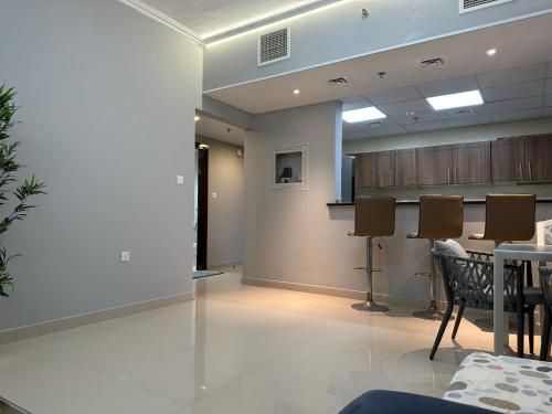 Luxurious and spacious one Bedroom apartment in the heart of Dubai, Dubaj (zdjęcie 5)