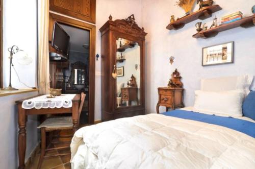 Studio in the Old City of Nicosia, Никосия (фото 7)