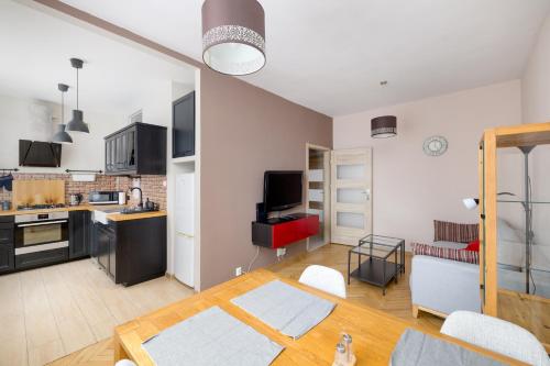 Mokotow Apartment - Business Center