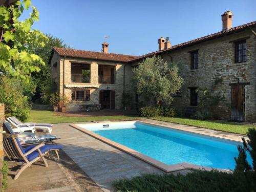 Villa Natura Piemonte with pool gîte à louer Rocchetta Belbo