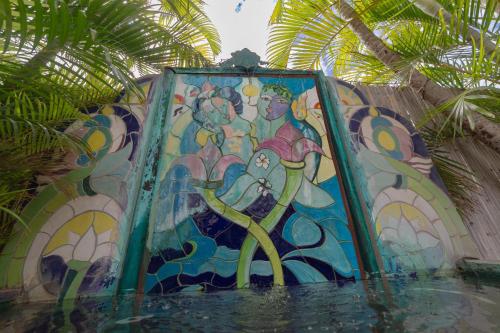 Orchid Suite in South Maui, across from the beach, 1 bedroom sleeps 4 Orchid Suite in South Maui, across from the beach, 1 bedroom sleeps 4