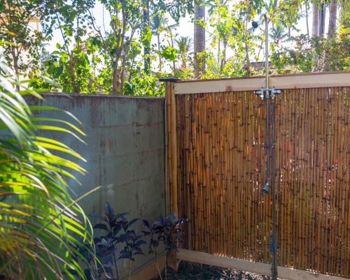 Orchid Suite in South Maui, across from the beach, 1 bedroom sleeps 4 Orchid Suite in South Maui, across from the beach, 1 bedroom sleeps 4