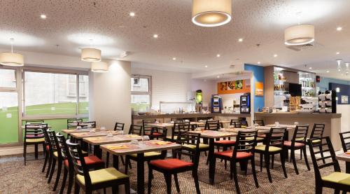 อาหารและเครื่องดื่ม, Holiday Inn Express Amiens By IHG in อาเมียง