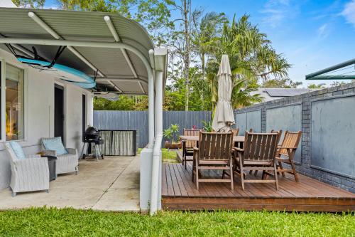 Beachside 3-Bed with Spacious Backyard & BBQ