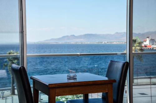 Perla Hotel - 전망