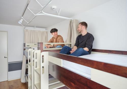 1 bunk bed