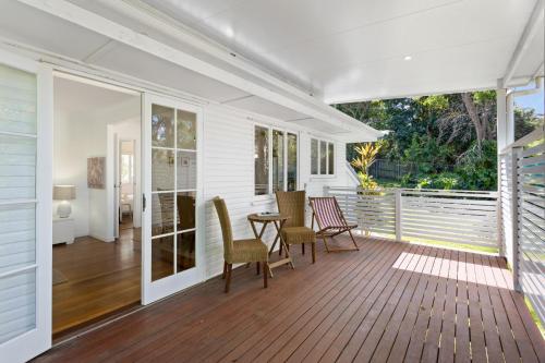 Tranquil 2-Bed House with Spacious Backyard & Deck