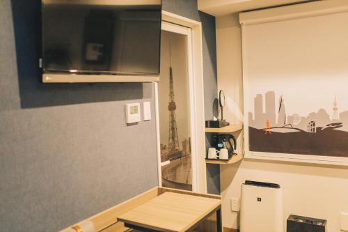 Superior Twin Room image 10