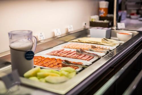 Holiday Inn Express Sant Cugat an IHG Hotel - image 4