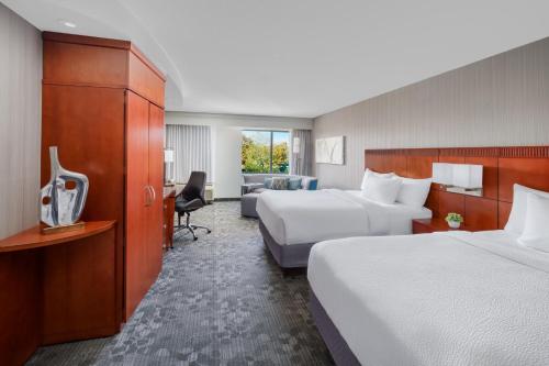 Courtyard by Marriott Philadelphia Montgomeryville - image 11