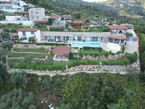 Villa image 3