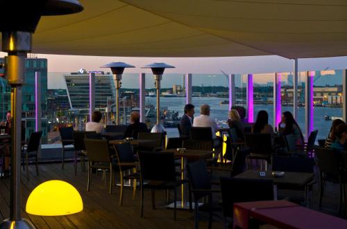 Паб/Коктейль-бар, Atlantic Hotel Kiel in Кіль