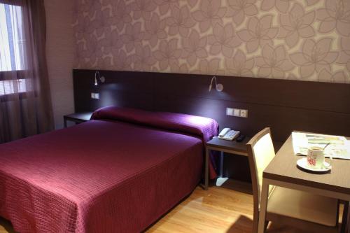 Superior Double Room image 6
