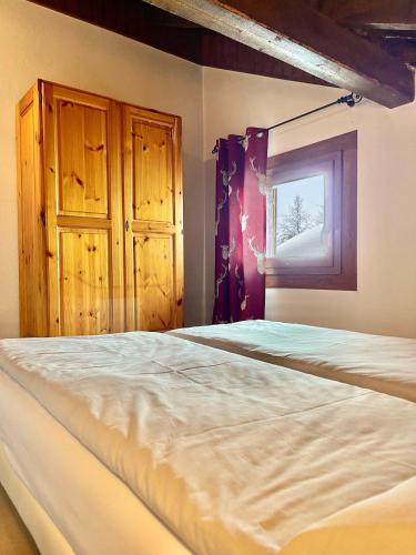 Two-Bedroom Apartment image 6