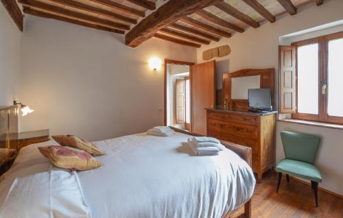 Stunning Apartment In Monticchiello