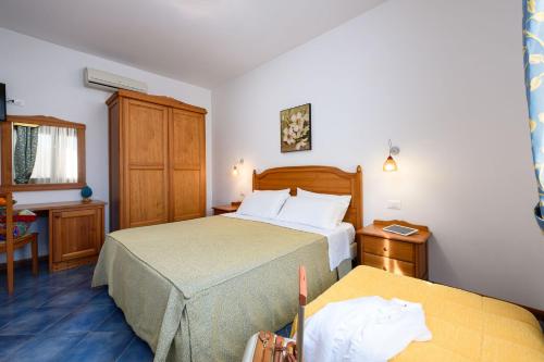 Hotel La Meridiana Room Type - Comfort Triple Room