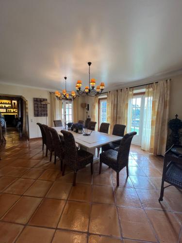 บริการและสิ่งอำนวยความสะดวก, Villa Malveira in มัลเวย์รา ดา เซร์รา