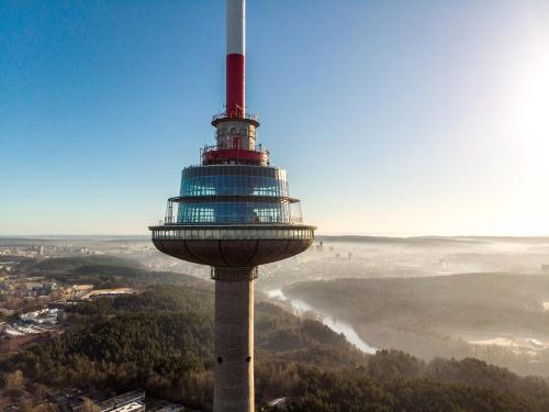 Vilnius TV Tower Apartments DEBESYS