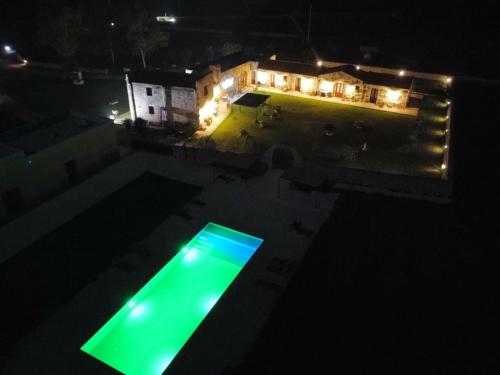 7 bedrooms, 15 beds