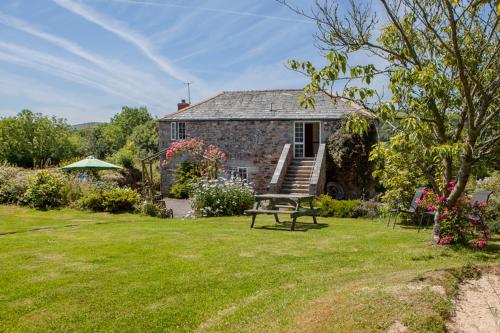 Garden, Lanjew Park in Withiel