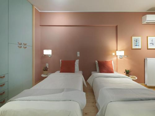 Koukaki garden escape child friendly apartment - image 7