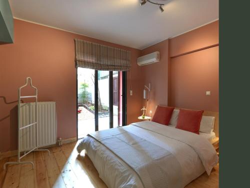 Apartment image 6