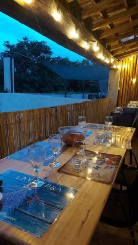 Appartement Le Nid des hirondelles tout confort au cœur de la nature dans un véritable Mas Cévenol (Appartement Le Nid des hirondelles tout confort au cœur de la nature dans un veritable Mas Cevenol) in Generargues