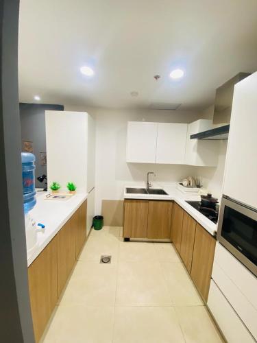 Apartment with Terrace image 10