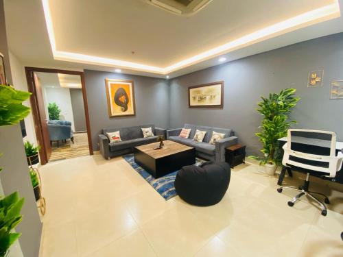 Apartment with Terrace image 5