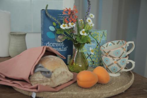 Barn Corner, Bridport (photo 4)
