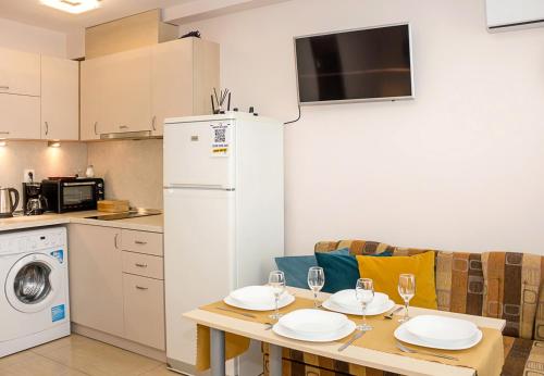 Bright Studio in Top Central Location in Varna by Flat Mаnager, Warna (zdjęcie 7)