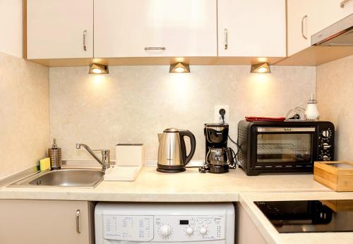 Bright Studio in Top Central Location in Varna by Flat Mаnager, Warna (zdjęcie 3)