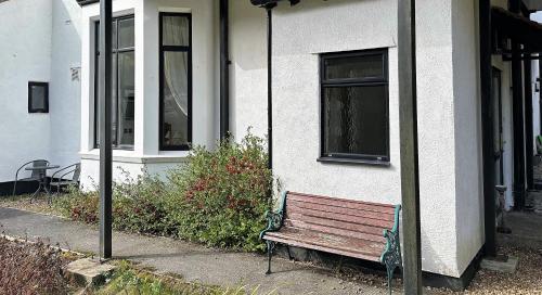 Craig-y-Dderwen Riverside Hotel - image 8